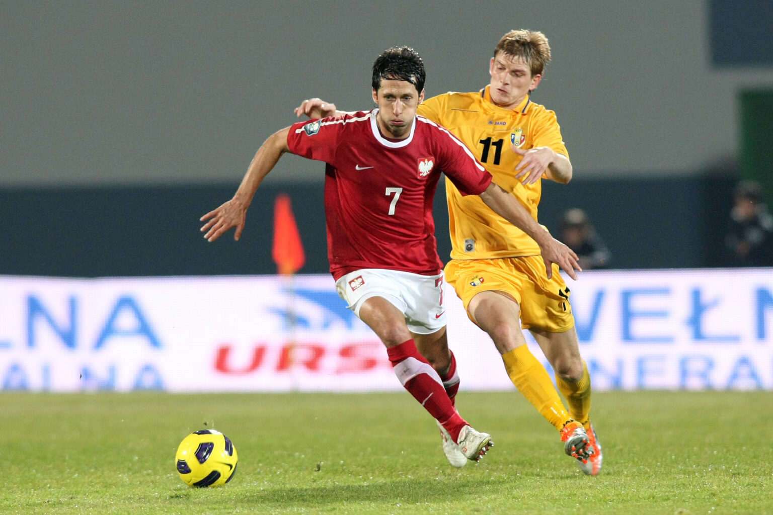 VILA REAL DE SANTO ANTONIO 06.02.2011
MIEDZYNARODOWY MECZ TOWARZYSKI: POLSKA - MOLDAWIA 1:0 --- INTERNATIONAL FRIENDLY FOOTBALL MATCH: POLAND - MOLDOVA 1:0
MARCIN KIKUT  IGOR PICUSCIAC 
FOT. PIOTR KUCZA
---
Newspix.pl *** Local Caption *** www.newspix.pl 
mail us: info@newspix.pl
call us: 0048 022 23 22 222
---
Polish Picture Agency by Ringier Axel Springer Poland